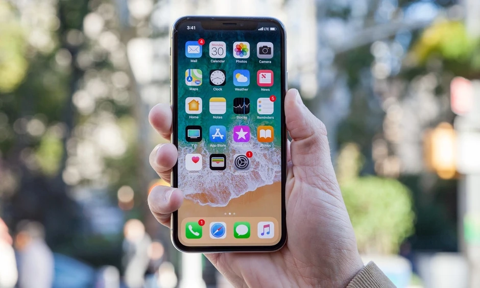iPhone X thành sản phẩm 'lỗi thời' iPhone X thành sản phẩm 'lỗi thời'