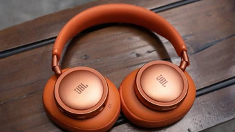 JBL Live 780NC - tai nghe chống ồn pin 80 tiếng