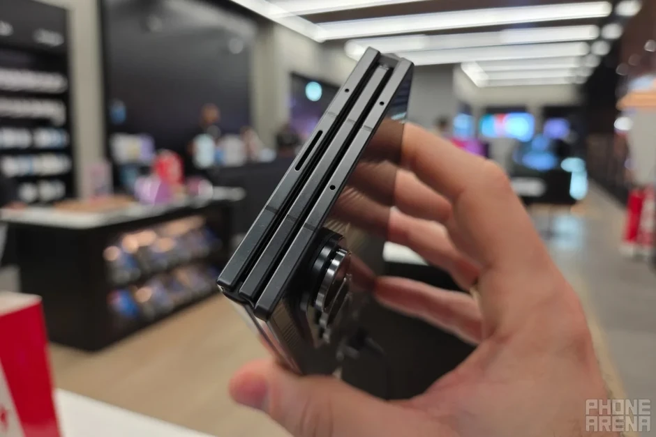 Lời cảnh báo cho iPhone Fold