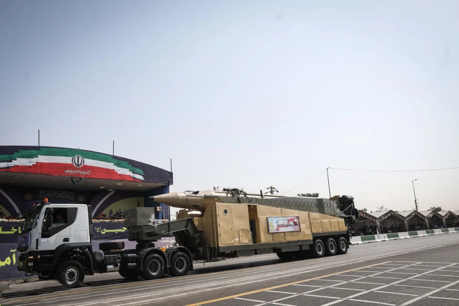 Mỹ-Israel tấn công Iran, tên lửa Emad Iran, ‘kẻ phá hủy’ tầm bắn 2.000km, đầu đạn 750kg xuyên thủng phòng không Israel Mỹ-Israel tấn công Iran, tên lửa Emad Iran, ‘kẻ phá hủy’ tầm bắn 2.000km, đầu đạn 750kg xuyên thủng phòng không Israel