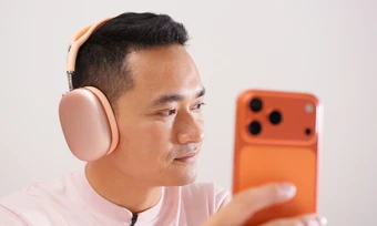 Mở hộp tai nghe AirPods Max 2 giá 15 triệu đồng