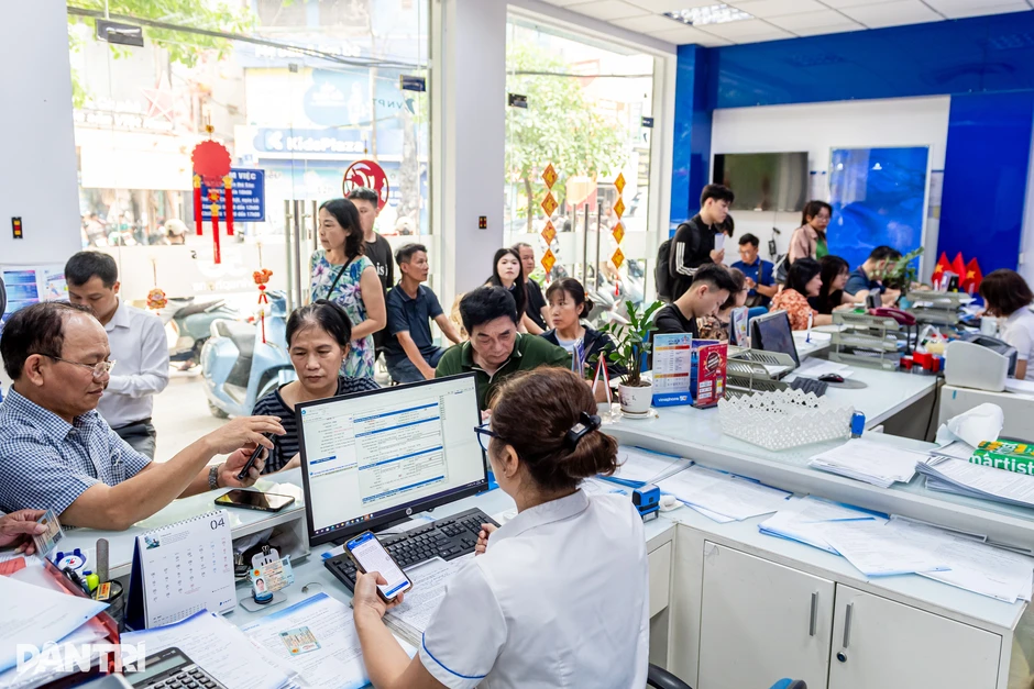 Người dân đồng tình chủ trương chuẩn hóa thuê bao, nhưng còn băn khoăn Người dân đồng tình chủ trương chuẩn hóa thuê bao, nhưng còn băn khoăn
