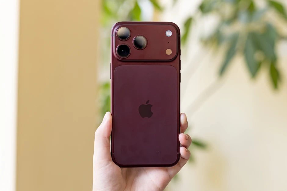 Người dùng iPhone than phiền lỗi khó chịu sau khi cập nhật iOS 27 Người dùng iPhone than phiền lỗi khó chịu sau khi cập nhật iOS 27