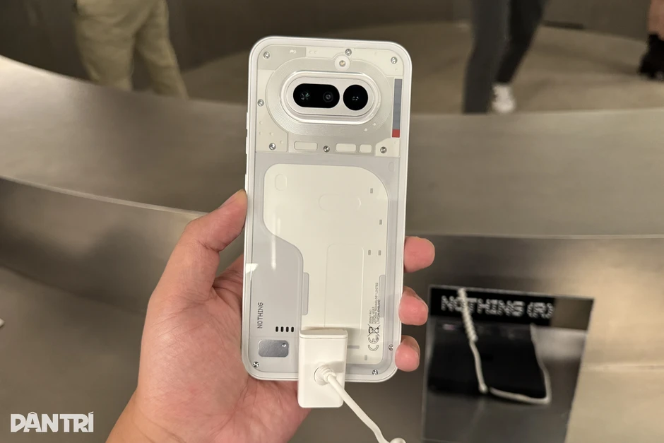 Nothing Phone (4a) lên kệ tại Việt Nam, giá từ 12 triệu đồng Nothing Phone (4a) lên kệ tại Việt Nam, giá từ 12 triệu đồng