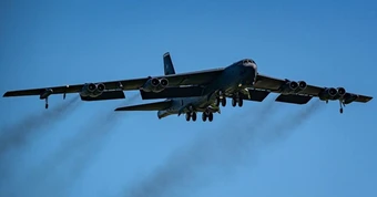 'Ông kẹ' bầu trời B-52 Stratofortress Mỹ đang ‘dội bom’ Iran, sức mạnh vẫn kinh hoàng