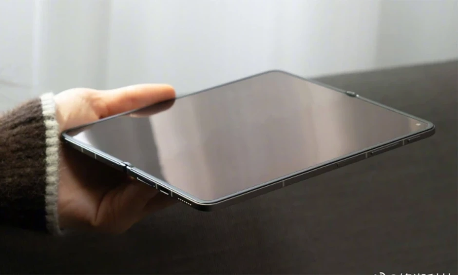 Oppo hé lộ Find N6 'không nếp gập', hỗ trợ bút AI