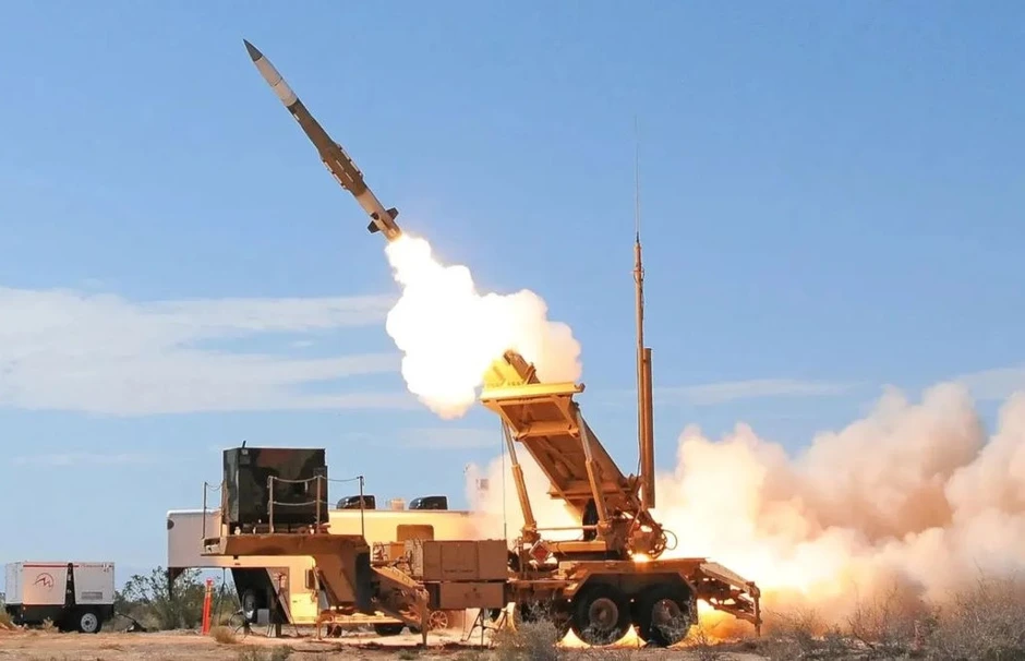 Siêu tên lửa Sejjil Iran tầm bắn 2000km, tốc độ Mach 13, đầu đạn 1500kg ‘xuyên thủng’ phòng không Israel Siêu tên lửa Sejjil Iran tầm bắn 2000km, tốc độ Mach 13, đầu đạn 1500kg ‘xuyên thủng’ phòng không Israel