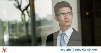 Sinh viên thuê kính thông minh AI để gian lận thi cử