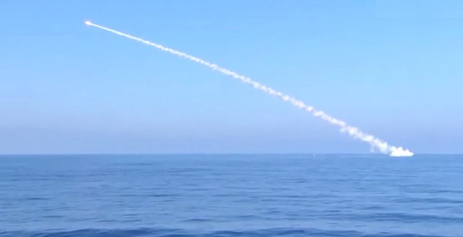 Tên lửa Bulava tầm bắn 9.000km, công nghệ MIRV 10 đầu đạn, khiến mọi hệ thống phòng thủ bất lực Tên lửa Bulava tầm bắn 9.000km, công nghệ MIRV 10 đầu đạn, khiến mọi hệ thống phòng thủ bất lực