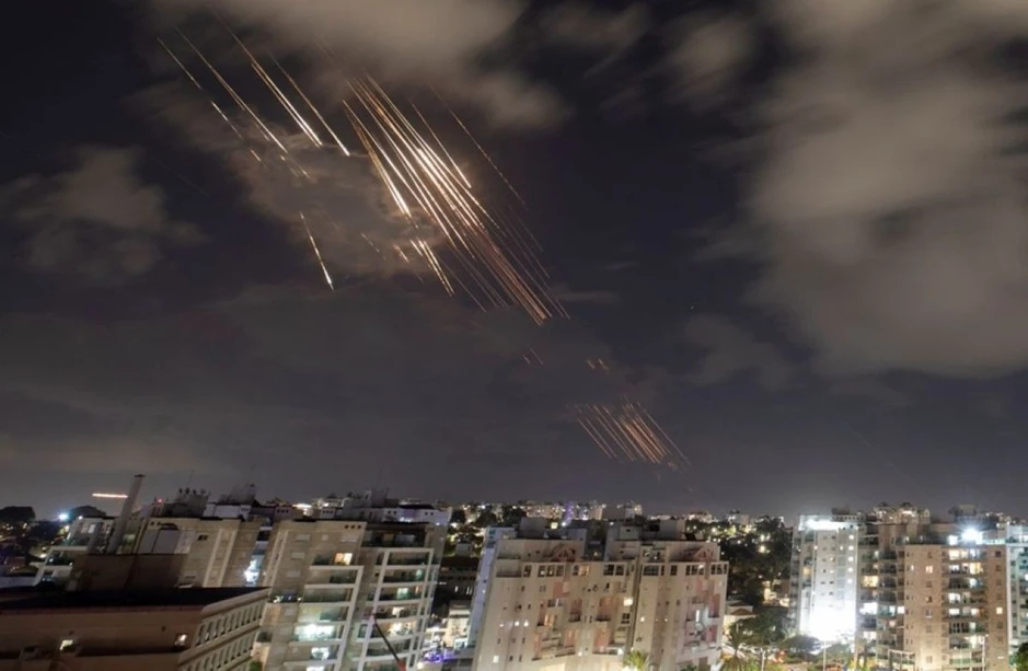 Tên lửa THAAD, ‘lá chắn bầu trời’ công nghệ hit-to-kill, khóa mục tiêu 1000km, thay đổi cục diện chiến lược toàn cầu Tên lửa THAAD, ‘lá chắn bầu trời’ công nghệ hit-to-kill, khóa mục tiêu 1000km, thay đổi cục diện chiến lược toàn cầu