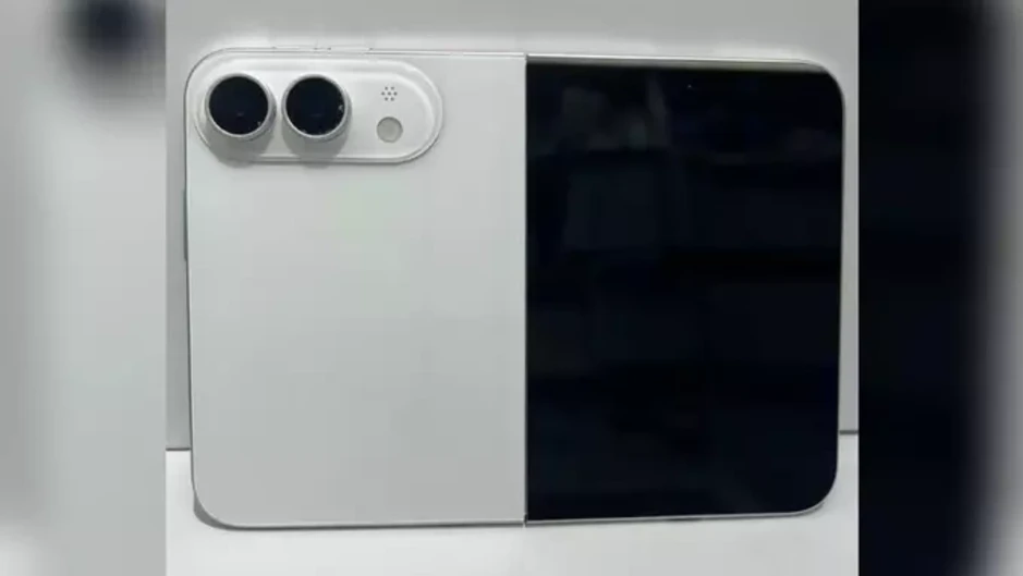 Tranh cãi về thời gian iPhone gập ra mắt Tranh cãi về thời gian iPhone gập ra mắt