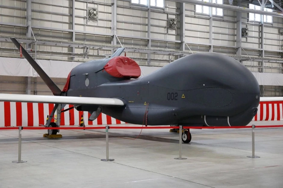 UAV RQ-4B Global Hawk 130 triệu USD của Nhật Bản rơi có công nghệ gì đặc biệt mà được mệnh danh ‘mắt thần’ trên bầu trời UAV RQ-4B Global Hawk 130 triệu USD của Nhật Bản rơi có công nghệ gì đặc biệt mà được mệnh danh ‘mắt thần’ trên bầu trời