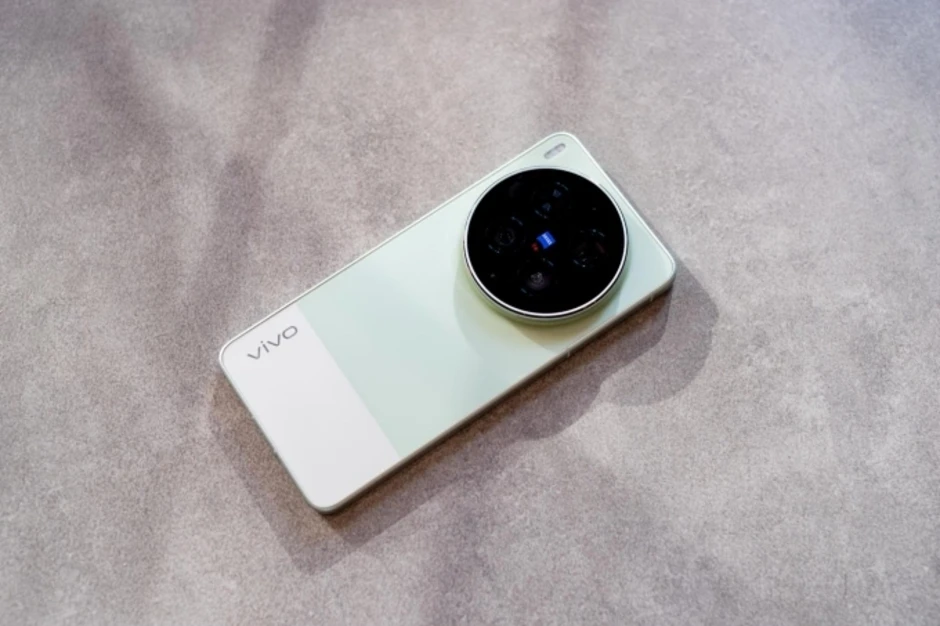 Vivo đưa hệ tiêu cự máy ảnh vào điện thoại X300 Ultra Vivo đưa hệ tiêu cự máy ảnh vào điện thoại X300 Ultra