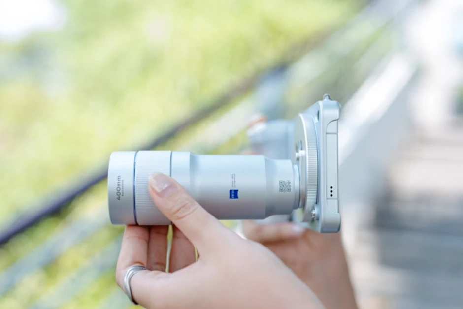 Vivo X300 Ultra nâng trải nghiệm 'quay video chuẩn điện ảnh' Vivo X300 Ultra nâng trải nghiệm 'quay video chuẩn điện ảnh'