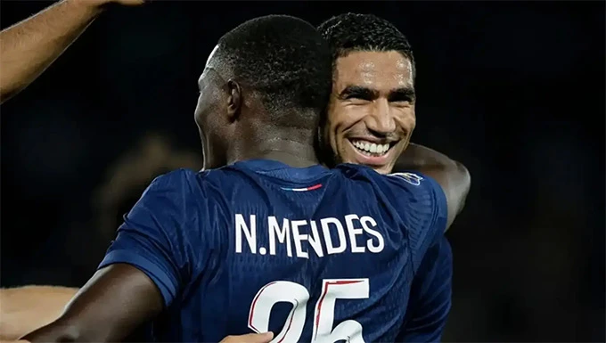 Arsenal có thể học được gì từ trận đấu tấn công mãn nhãn giữa PSG và Bayern?