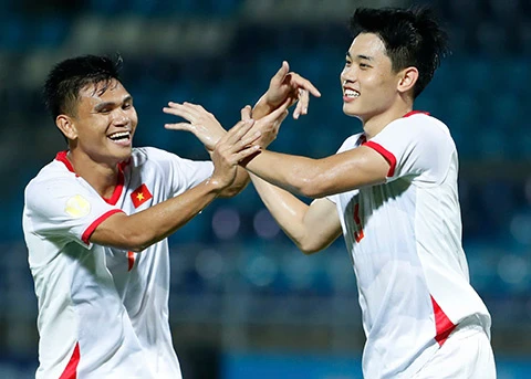 Chấm điểm Timor Leste 0-7 Việt Nam: Đình Bắc nhận điểm 10 Chấm điểm Timor Leste 0-7 Việt Nam: Đình Bắc nhận điểm 10