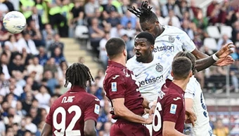 Đánh rơi chiến thắng kịch tính, Inter bị Torino cầm hòa 2-2