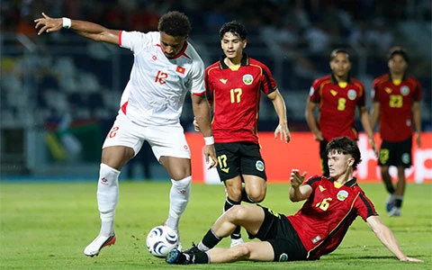 Đội hình dự kiến Việt Nam vs Singapore: Bắc, Son, Hên lĩnh xướng hàng công Đội hình dự kiến Việt Nam vs Singapore: Bắc, Son, Hên lĩnh xướng hàng công