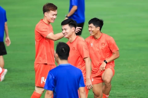 ĐT Việt Nam quyết thắng Singapore, hướng tới 6 điểm tuyệt đối tại AFF Cup 2026 ĐT Việt Nam quyết thắng Singapore, hướng tới 6 điểm tuyệt đối tại AFF Cup 2026