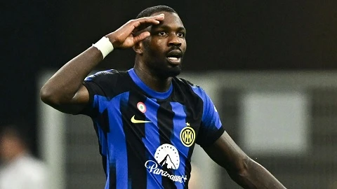 Dư âm Inter 4-1 Monza: Pio Esposito đang chứng tỏ tại sao Thuram phải ngồi dự bị Dư âm Inter 4-1 Monza: Pio Esposito đang chứng tỏ tại sao Thuram phải ngồi dự bị