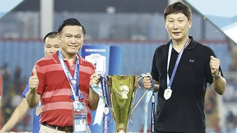HLV Kim Sang Sik: ‘Tôi là vua của bóng đá Việt Nam’