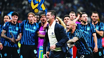 Inter Milan chuẩn bị 'trói chân' Chivu