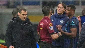 Inter Milan trút giận lên trọng tài sau trận hòa kịch tính với Atalanta