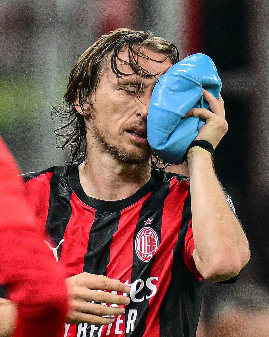 Luka Modric sớm kết thúc mùa giải 2025/26 Luka Modric sớm kết thúc mùa giải 2025/26