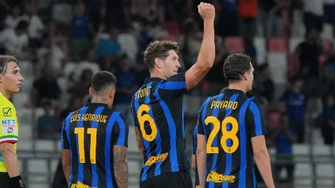 Màn ra mắt Inter trong mơ của John Stones Màn ra mắt Inter trong mơ của John Stones