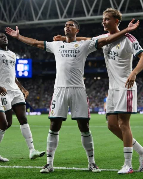 Mourinho chưa làm được gì mới ở Real Madrid Mourinho chưa làm được gì mới ở Real Madrid