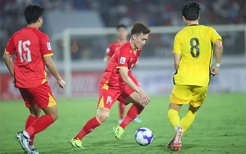 Siêu máy tính dự đoán tỷ số Malaysia vs Việt Nam tại bán kết lượt đi AFF Cup 2026 Siêu máy tính dự đoán tỷ số Malaysia vs Việt Nam tại bán kết lượt đi AFF Cup 2026