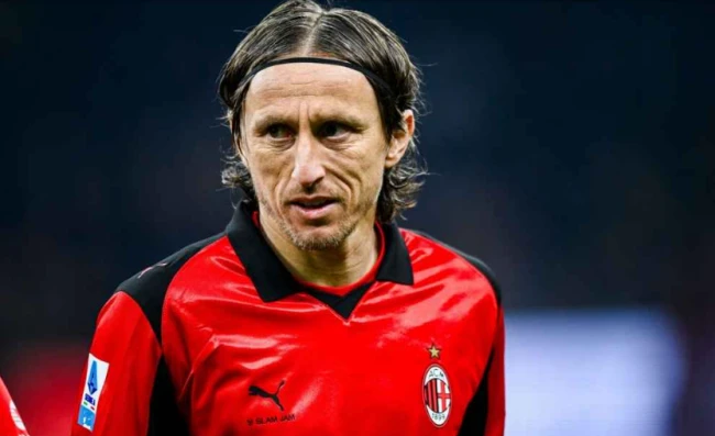 Soi trận Sassuolo vs AC Milan: Thử thách giữ top 4 Soi trận Sassuolo vs AC Milan: Thử thách giữ top 4