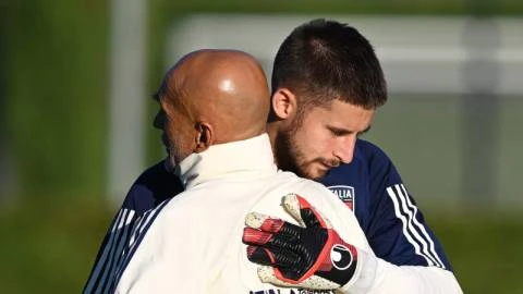 Tại sao Juventus vẫn chọn Vicario dù Spalletti không thích? Tại sao Juventus vẫn chọn Vicario dù Spalletti không thích?