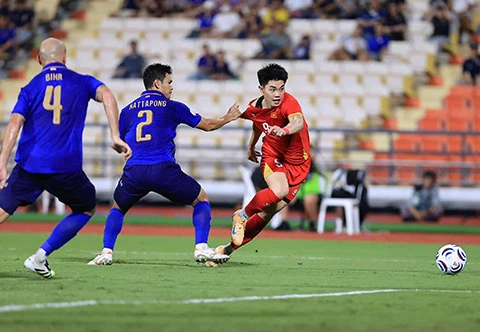 Thái Lan đứng trước thử thách chưa từng có trong lịch sử AFF Cup Thái Lan đứng trước thử thách chưa từng có trong lịch sử AFF Cup