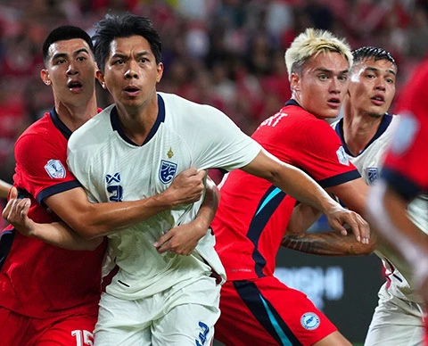 Trực tiếp Singapore 0-2 Thái Lan: Thái Lan quá đẳng cấp Trực tiếp Singapore 0-2 Thái Lan: Thái Lan quá đẳng cấp