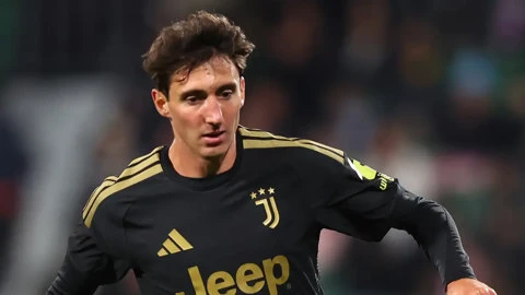 Yildiz chấn thương 2 tháng, Juventus lấy ai thay? Yildiz chấn thương 2 tháng, Juventus lấy ai thay?