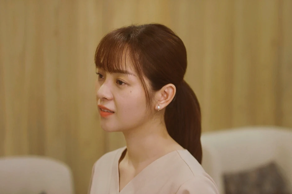 "Thiếu gia" Võ Điền Gia Huy giả liệt, yêu đương "lọ lem" Tam Triều Dâng "Thiếu gia" Võ Điền Gia Huy giả liệt, yêu đương "lọ lem" Tam Triều Dâng