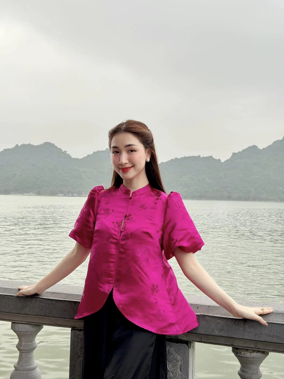 1 món đồ xuất hiện trong bức ảnh chụp vội hé mở chuyện Hòa Minzy đã sinh con gái? 1 món đồ xuất hiện trong bức ảnh chụp vội hé mở chuyện Hòa Minzy đã sinh con gái?