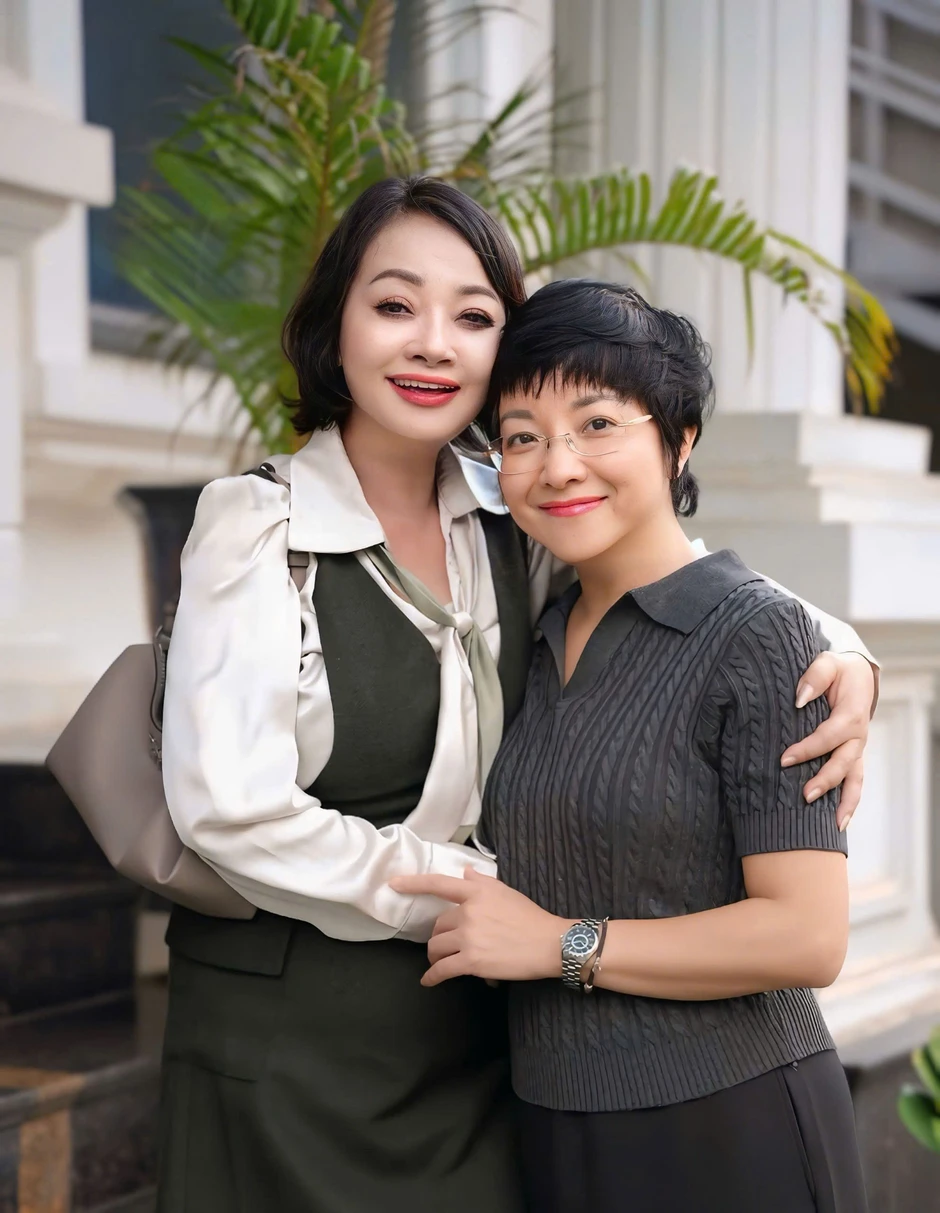 3 cặp nghệ sĩ Việt tri kỷ hiếm có khó tìm: Người là Đại tá, người làm Cục trưởng 3 cặp nghệ sĩ Việt tri kỷ hiếm có khó tìm: Người là Đại tá, người làm Cục trưởng