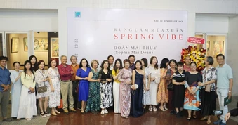30 năm hội họa của họa sĩ Đoàn Mai Thủy