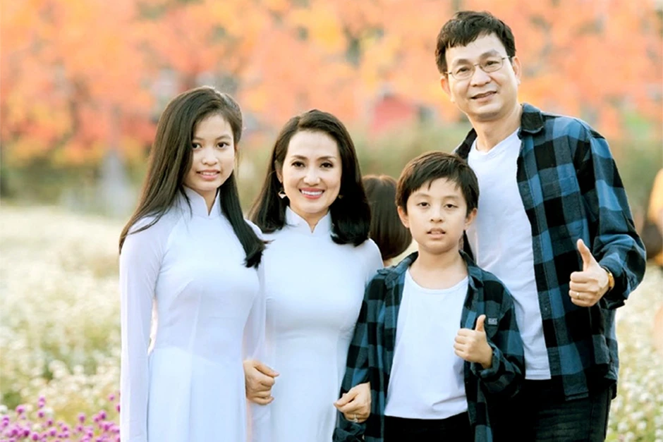 6 sao Việt nên duyên với bác sĩ, nhiều cặp giấu kín tình yêu suốt nhiều năm 6 sao Việt nên duyên với bác sĩ, nhiều cặp giấu kín tình yêu suốt nhiều năm