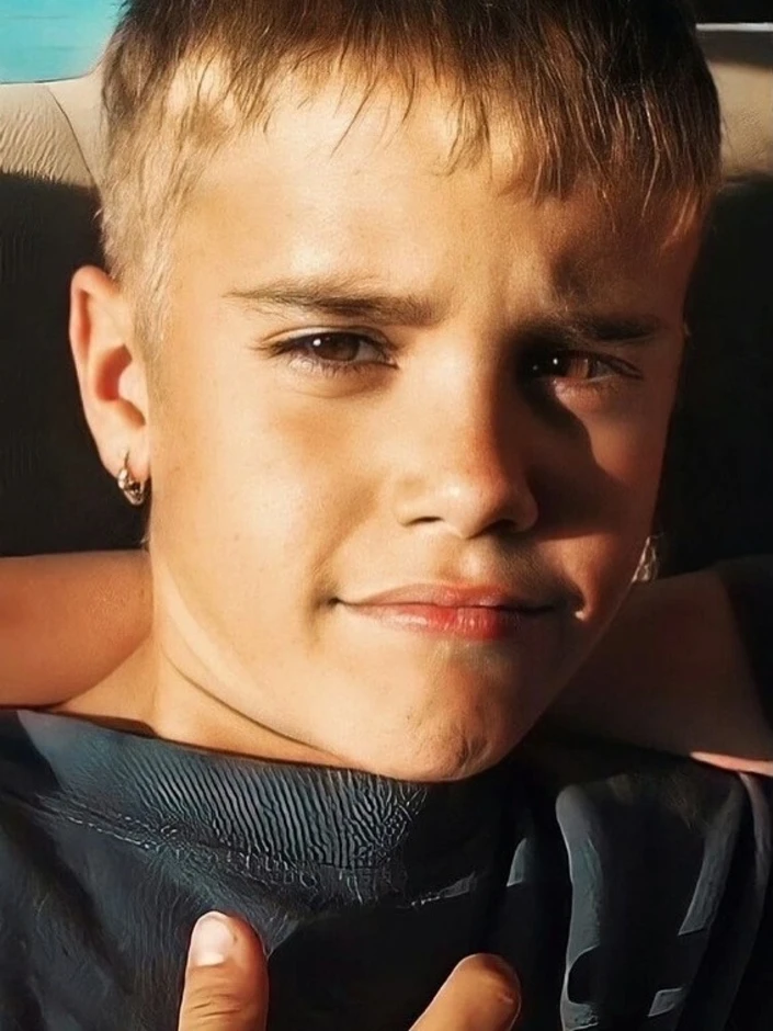 Ảnh thời b&eacute; của Justin Bieber