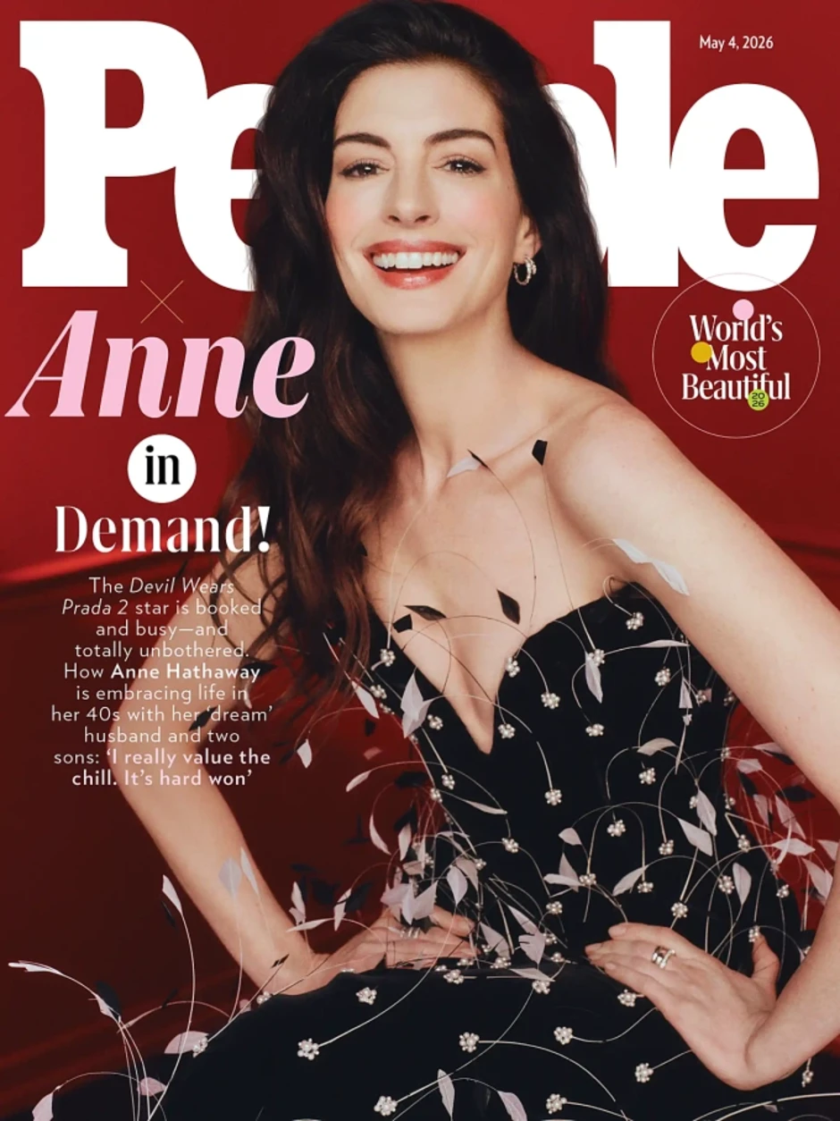 Anne Hathaway là 'Người đẹp nhất thế giới 2026' Anne Hathaway là 'Người đẹp nhất thế giới 2026'