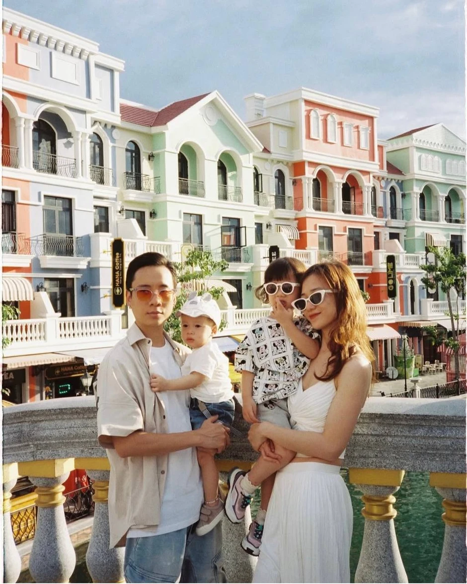 Bà xã JustaTee đã sinh con thứ 3