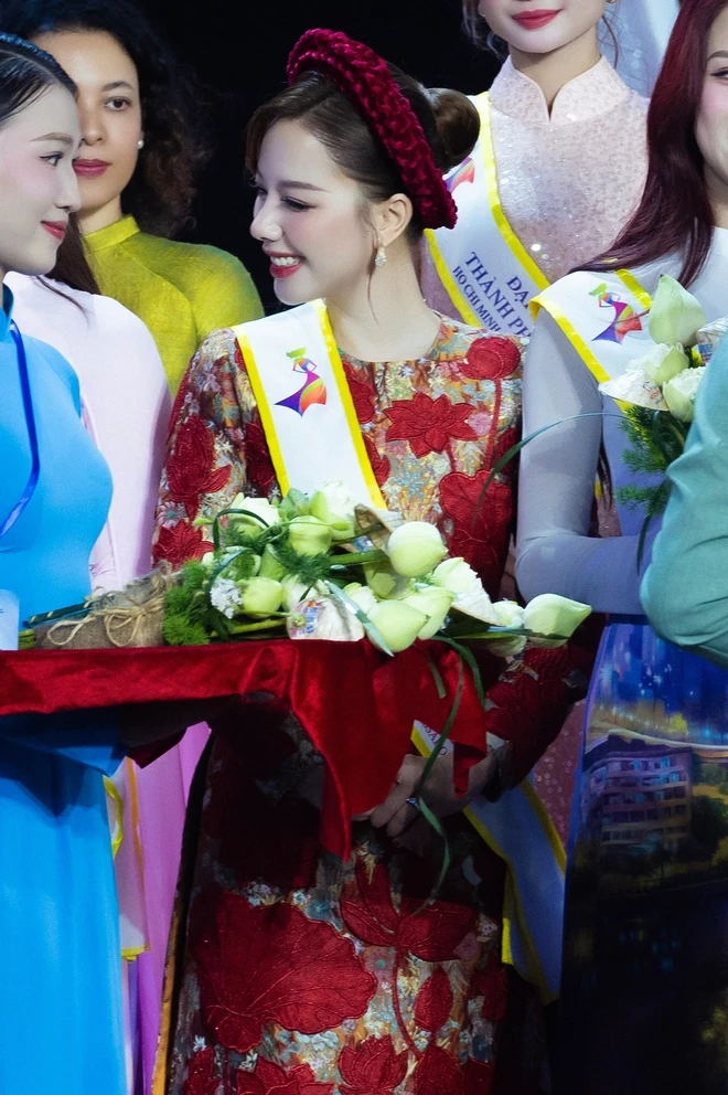 Băng Di đa vai trò: Đại sứ văn hóa và nhà chiến lược Băng Di đa vai trò: Đại sứ văn hóa và nhà chiến lược