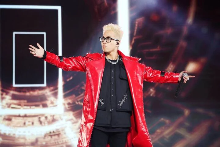 Bê bối của RichChoi - Á quân King of Rap: Quảng cáo web cá độ, phát ngôn gây sốc Bê bối của RichChoi - Á quân King of Rap: Quảng cáo web cá độ, phát ngôn gây sốc