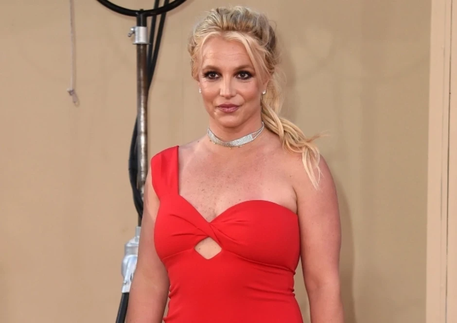 Britney Spears bị bắt Britney Spears bị bắt