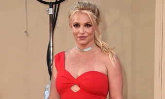 Britney Spears bị bắt
