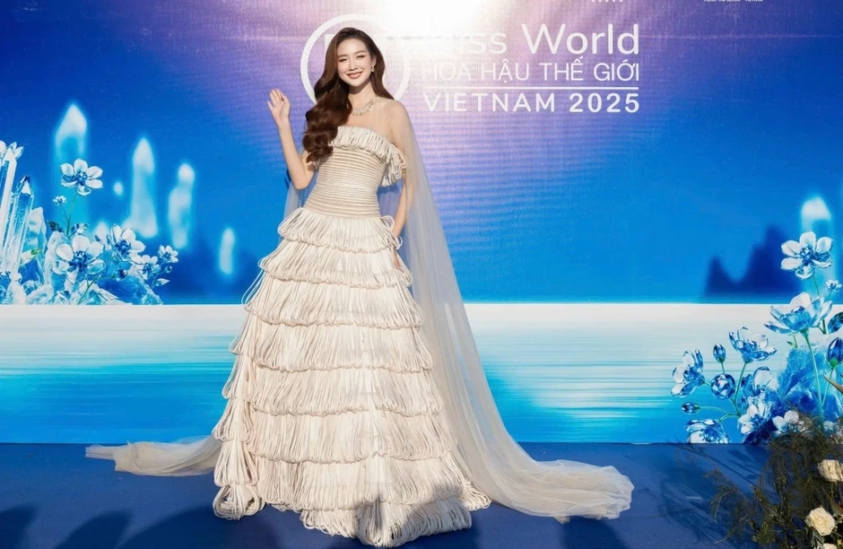 Chung kết Miss World Vietnam: Công bố Top 5 'Người đẹp Nhân ái' Chung kết Miss World Vietnam: Công bố Top 5 'Người đẹp Nhân ái'