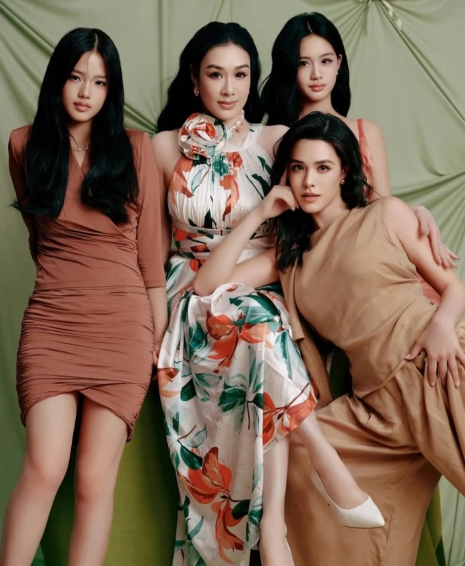 Chung Lệ Đề: Tôi dằn vặt vì dạy con chưa đúng mực Chung Lệ Đề: Tôi dằn vặt vì dạy con chưa đúng mực